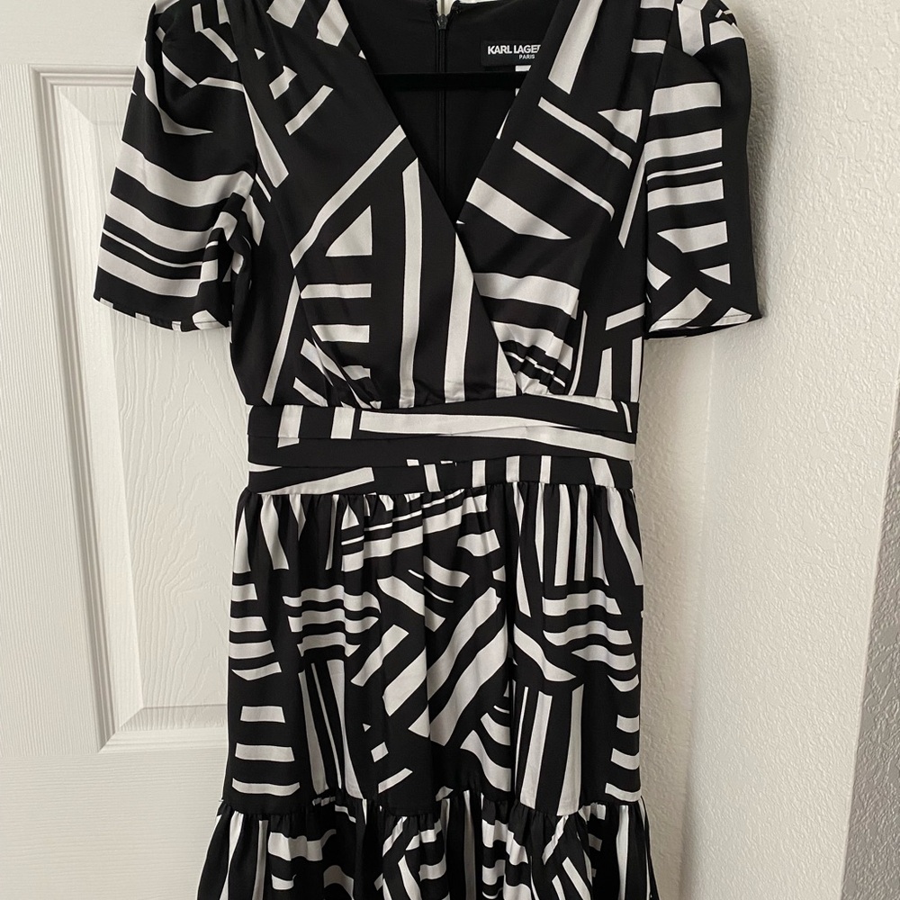 Karl Lagerfeld Black and White Puff Sleeve Midi Dress